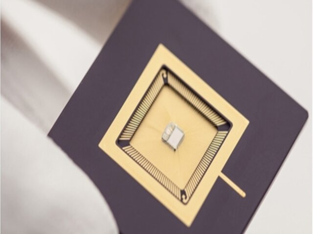 ابرپردازشگر با قابلیت 6هزار عملیات در ثانیه ساخته‌شد