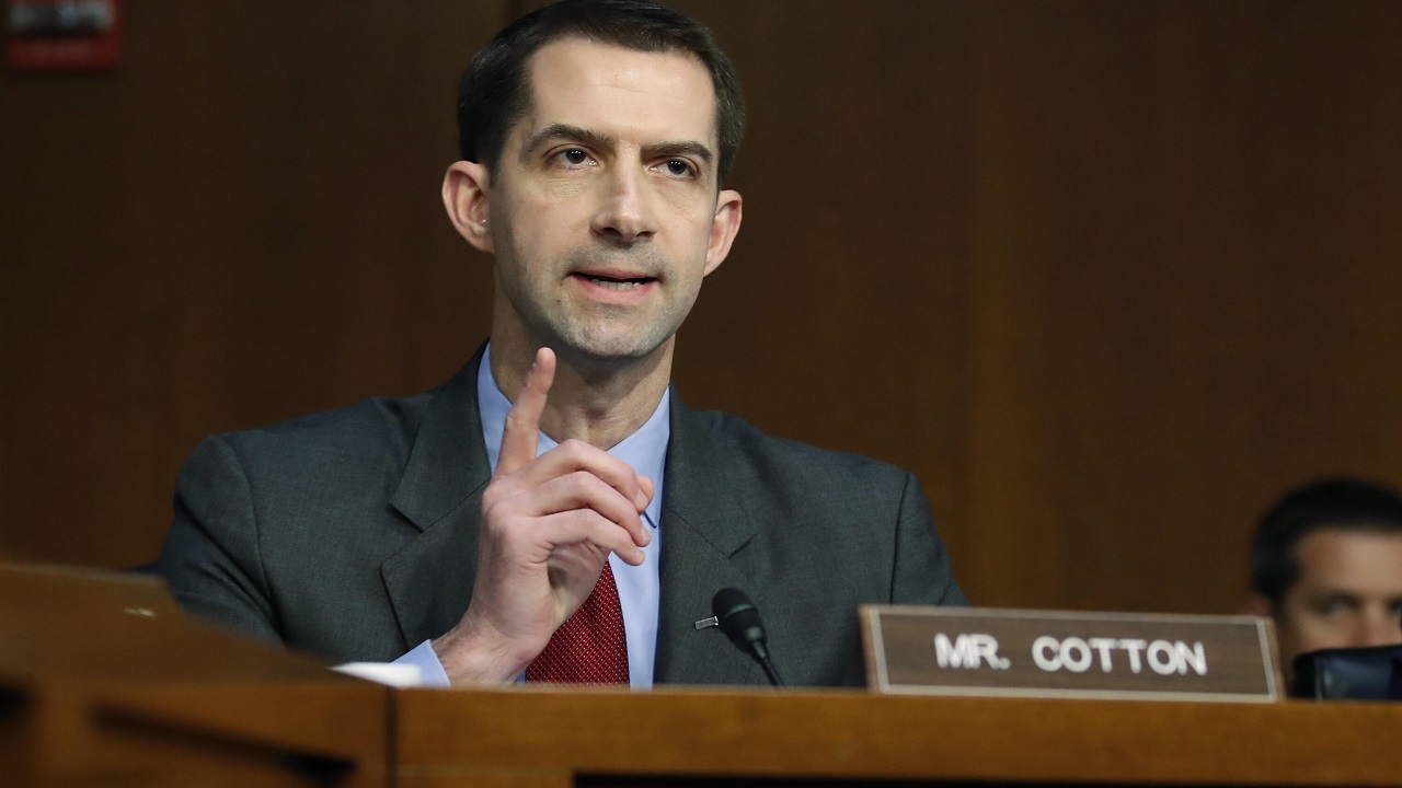 دستیار وزیرخارجه به اظهارات جنجالی «تام کاتن» واکنش نشان‌داد