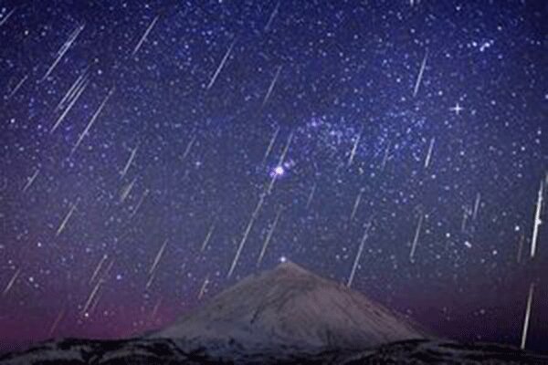 شهاب باران امشب آسمان با چشم غیرمسلح مشاهده می‌شود