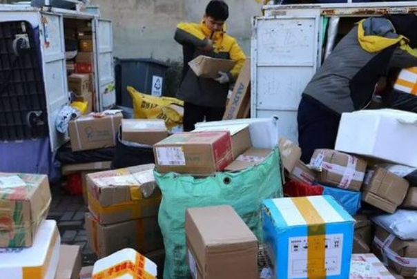 هشداربه شهروندان چینی مبنی بر باز نکردن نامه‌های خارجی