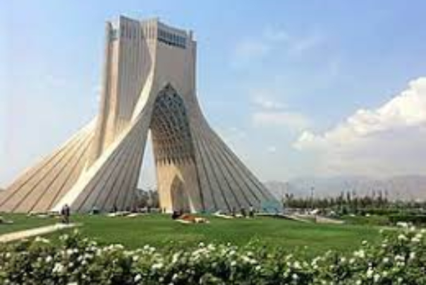 بازدید از برج آزادی در روز زن رایگان شد