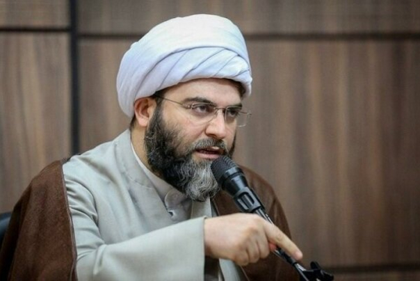 بدترین ضربه به مردم ایجاد ناامیدی و شرایط را سخت‌تر نشان دادن است