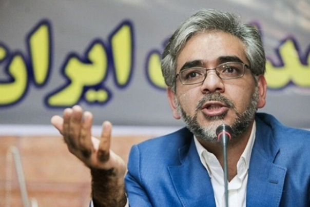 قربان زاده:‌ اگر تا 15 اسفند استقلال و پرسپولیس خصوصی نشوند، استعفا می‌دهم