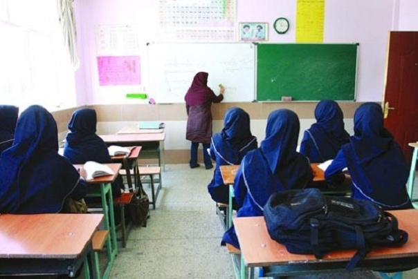 تمدید مهلت ثبت نام نقل و انتقالات معلمان به کلانشهرها تا 11 تیرماه